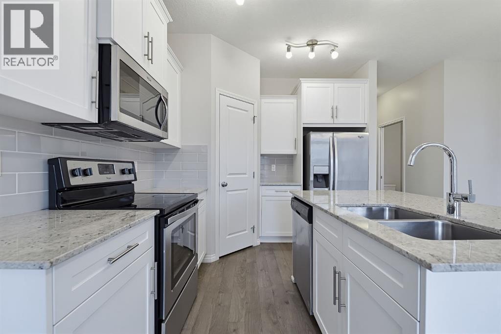 112 Legacy Glen Street SE
