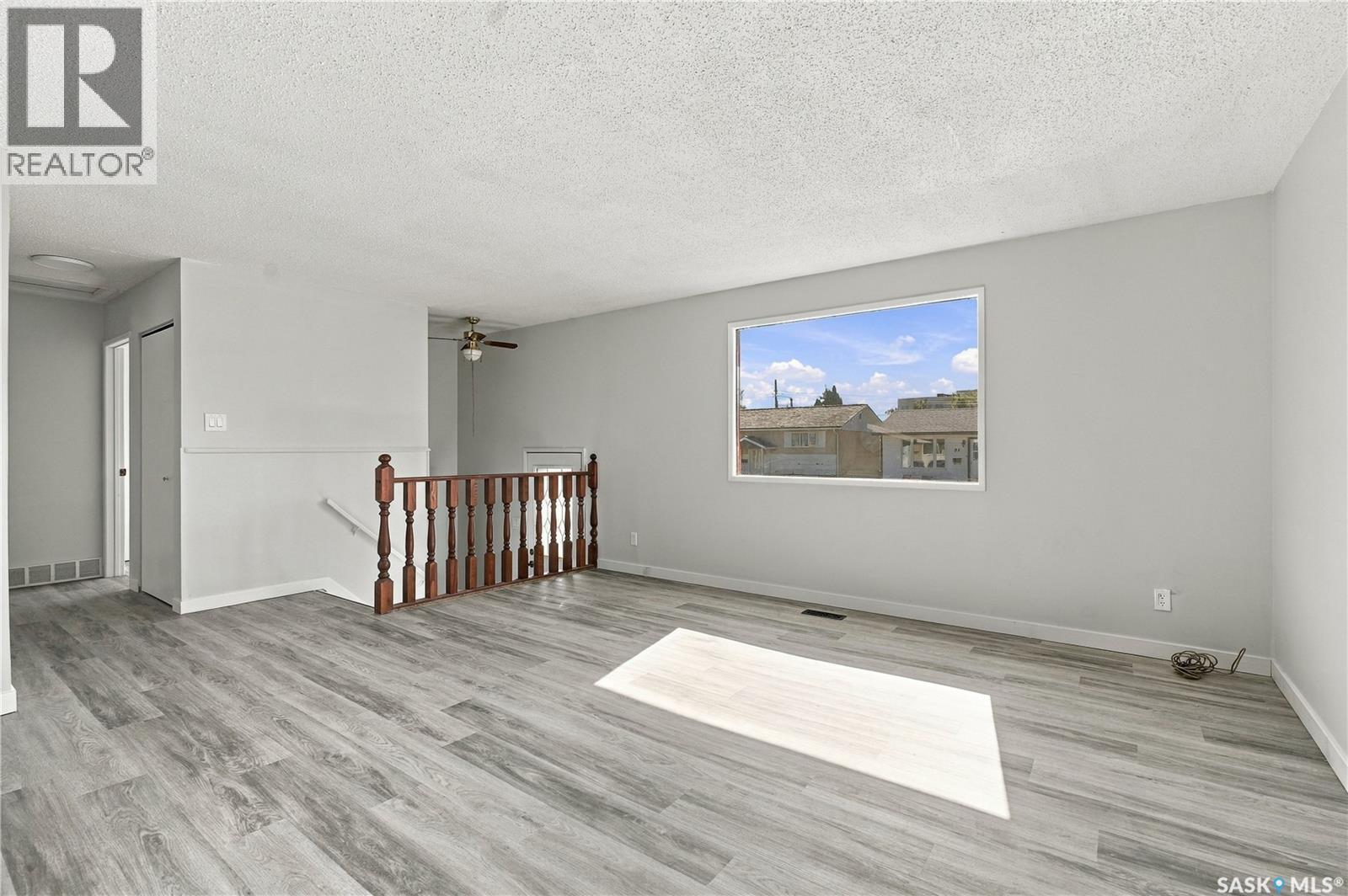 22 Ramsay Court, Saskatoon, Saskatchewan  S7H 4H1 - Photo 7 - SK052256