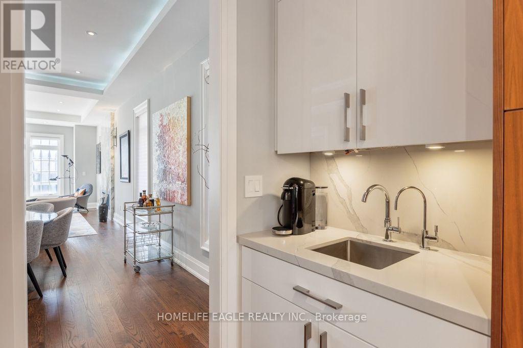 114 Haddington Avenue, Toronto, Ontario M5M 2P5 - Photo 15 - C14130612