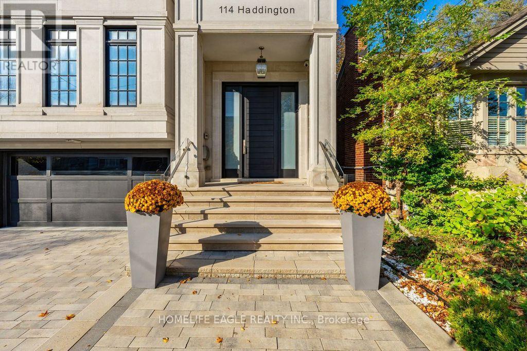 114 Haddington Avenue, Toronto, Ontario M5M 2P5 - Photo 2 - C14130612