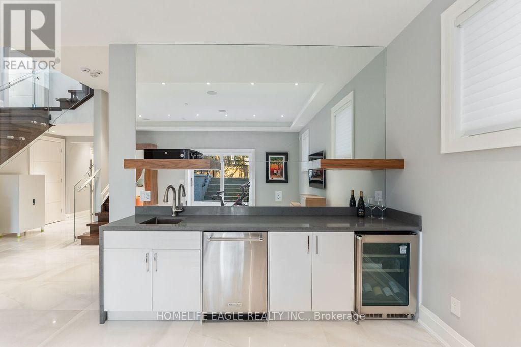 114 Haddington Avenue, Toronto, Ontario M5M 2P5 - Photo 37 - C14130612