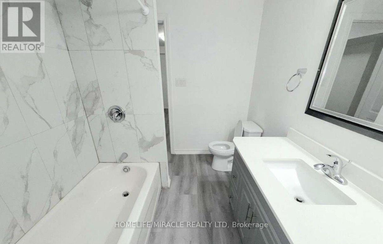 6 Diane Court, Brampton (Fletcher's Creek South), Ontario  L6Y 3E3 - Photo 6 - W14130592