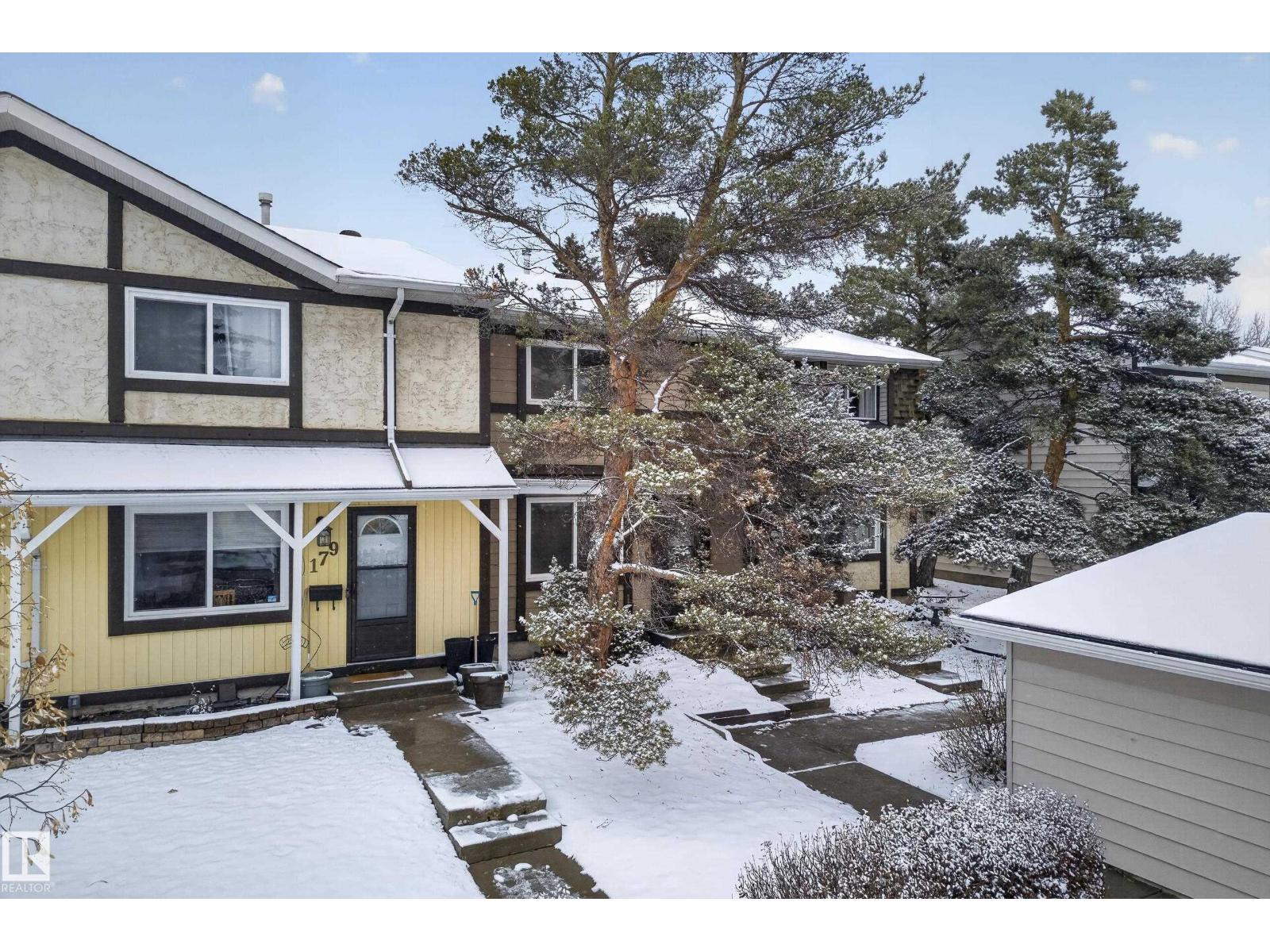 181 TUDOR LN NW