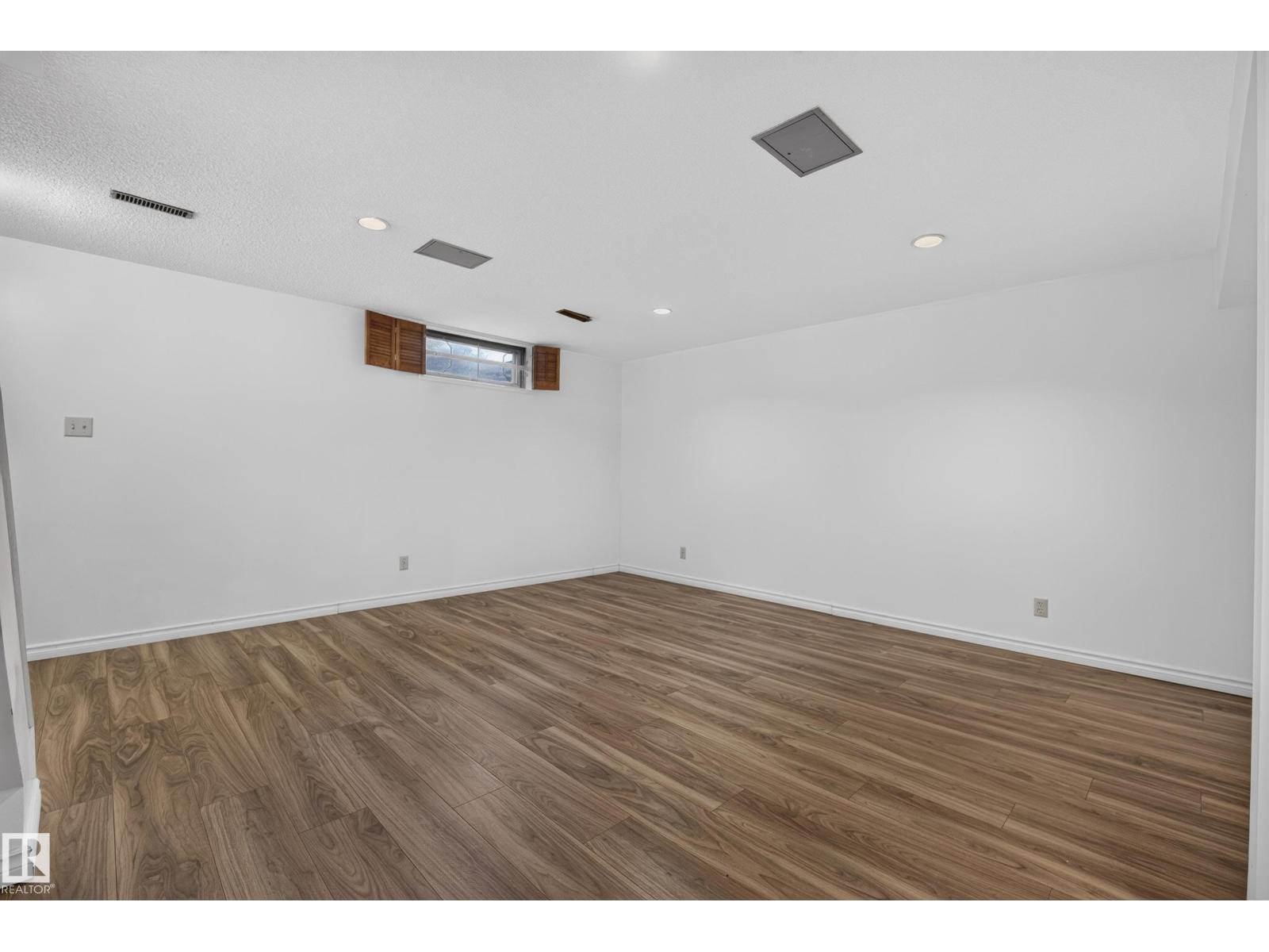 181 TUDOR LN NW