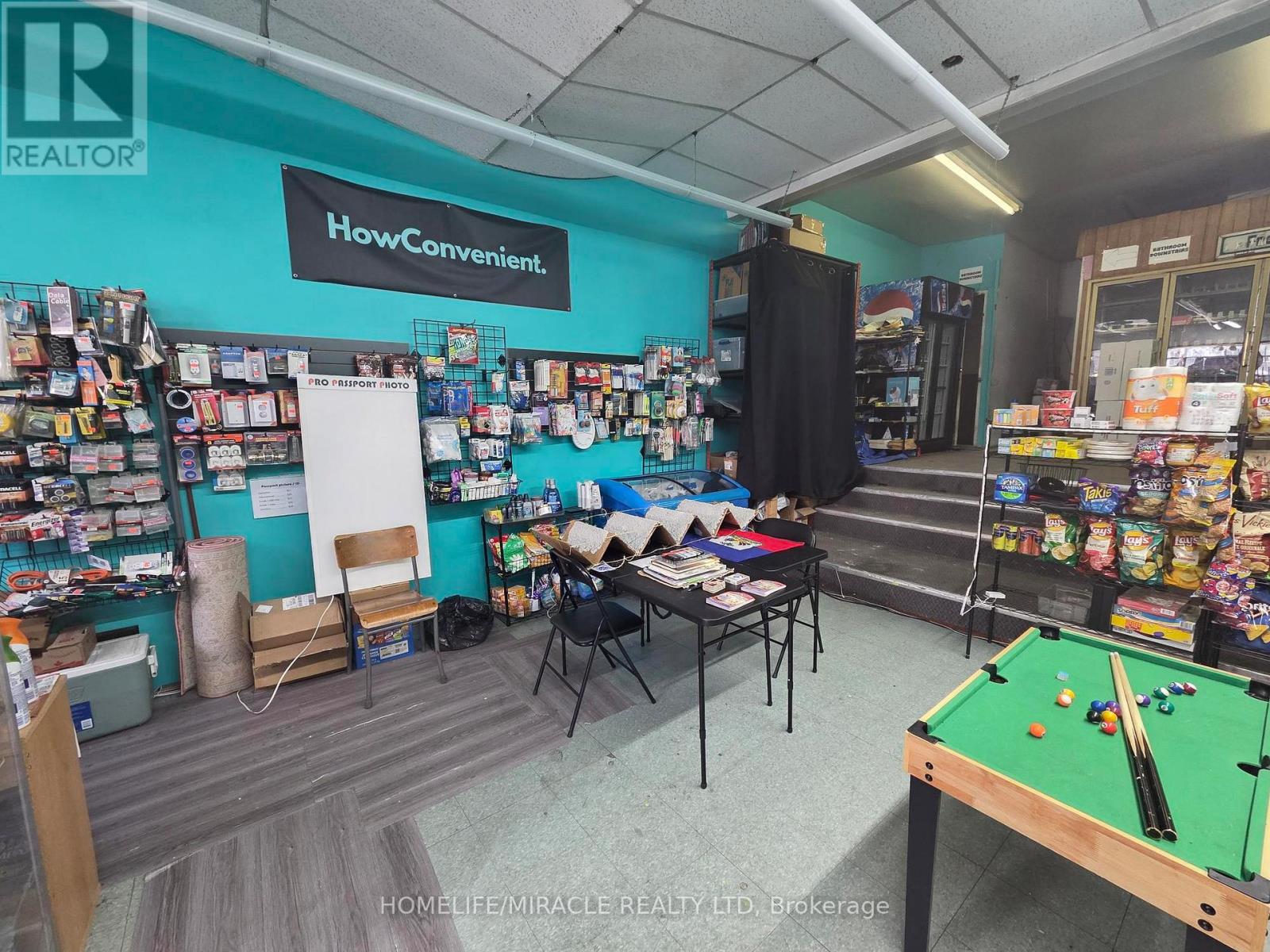 927 Bloor Street W, Toronto, Ontario  M6H 1L5 - Photo 13 - C14130624