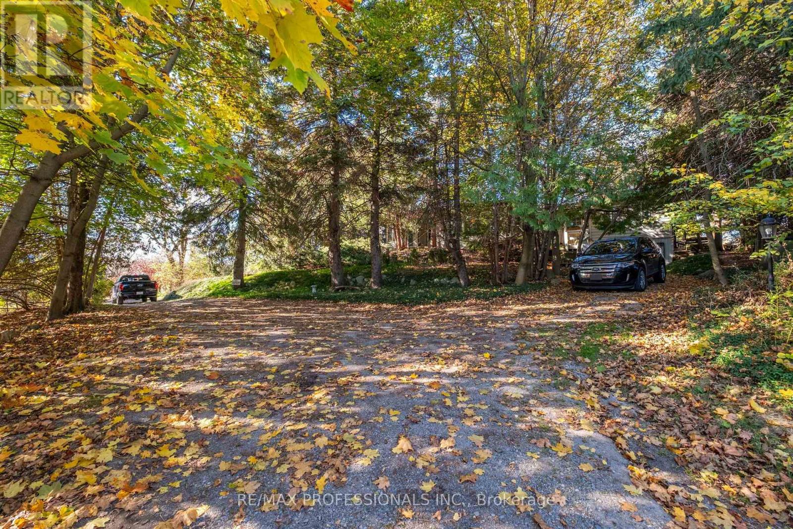17280 Airport Road, Caledon, Ontario  L7C 2X2 - Photo 2 - W14130628