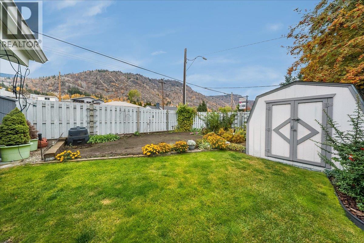 3398 Laurel Crescent, Trail, British Columbia  V1R 4M5 - Photo 38 - 10404455