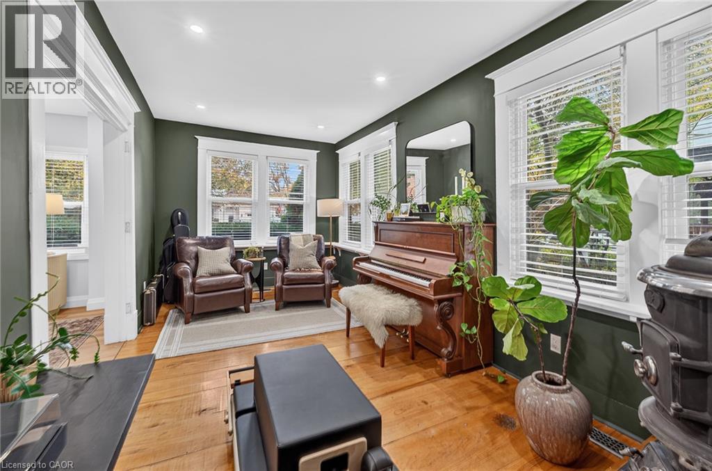 266 St Paul Street, Burlington, Ontario  L7R 3J8 - Photo 14 - 40874966
