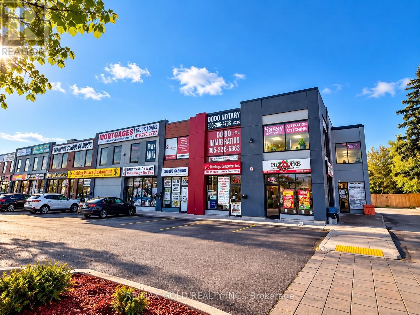 218 - 9886 Torbram Road, Brampton, Ontario  L6S 3L9 - Photo 2 - W14130700