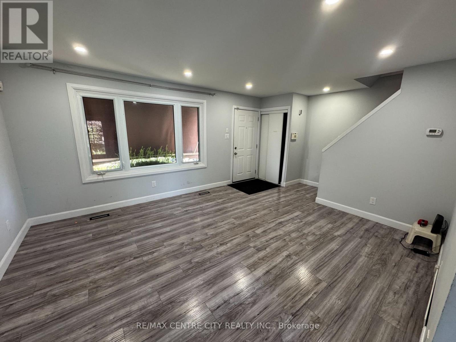 870 Wellingsboro Road, London South (South Y), Ontario  N6E 1Y5 - Photo 7 - X14130720