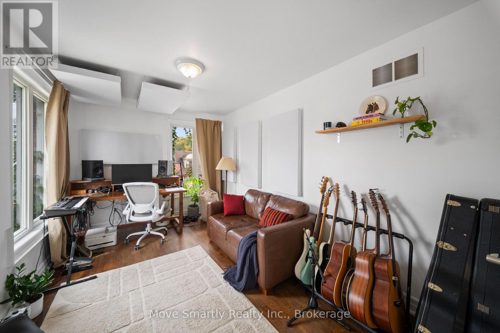 969 Queen Street E, Toronto, Ontario  M4M 1K2 - Photo 27 - E14128124