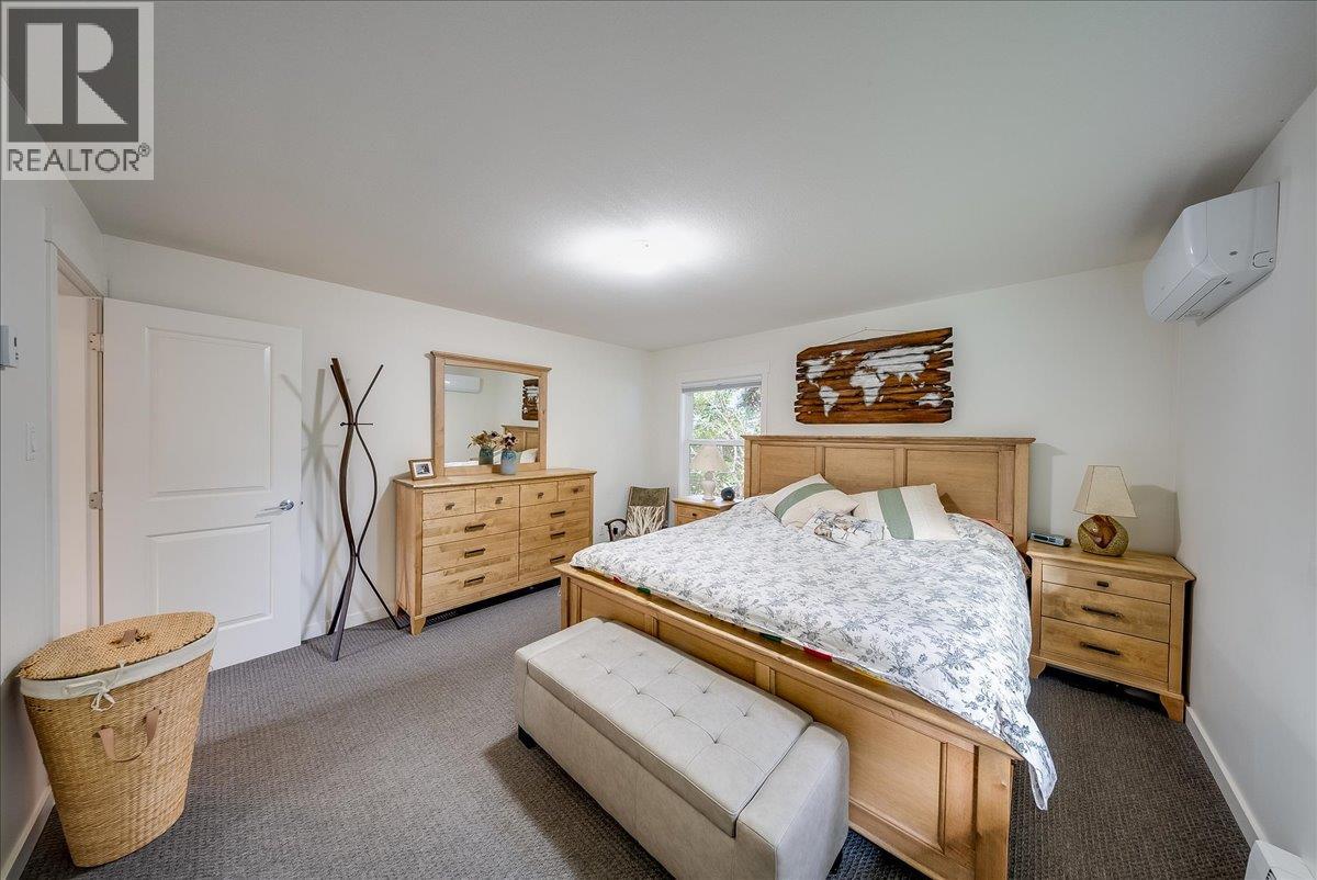 130 Cambridge Road, Warfield, British Columbia  V1R 2J1 - Photo 19 - 10404856