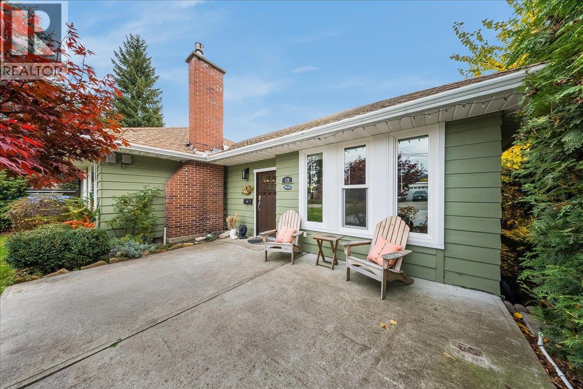 130 Cambridge Road, Warfield, British Columbia  V1R 2J1 - Photo 5 - 10404856