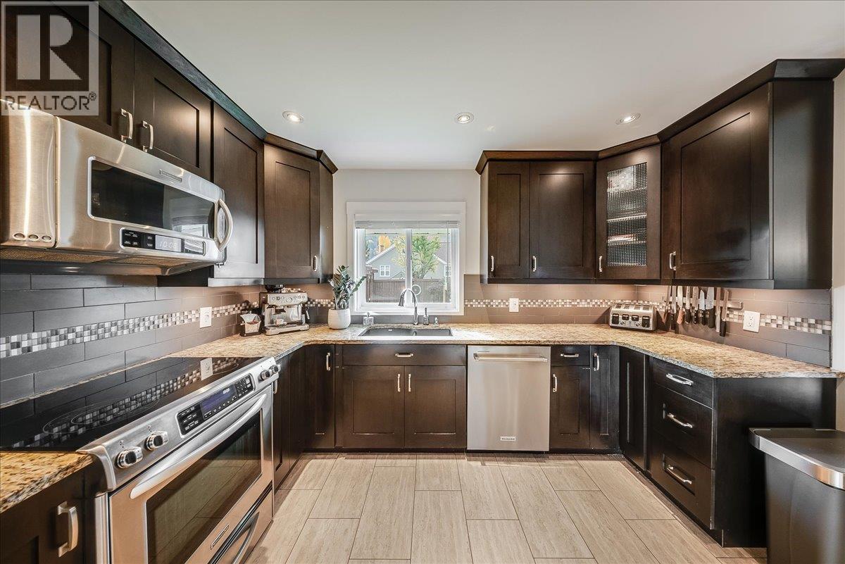 130 Cambridge Road, Warfield, British Columbia  V1R 2J1 - Photo 14 - 10404856