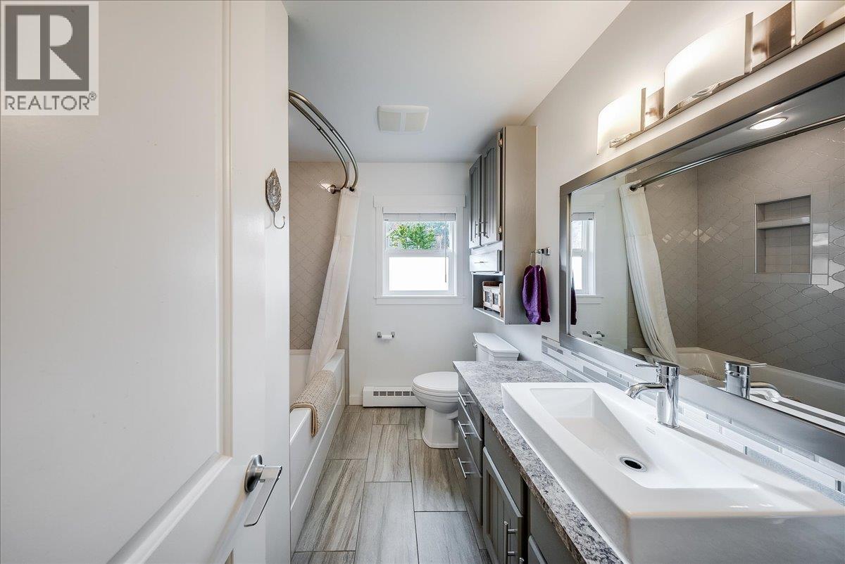 130 Cambridge Road, Warfield, British Columbia  V1R 2J1 - Photo 21 - 10404856