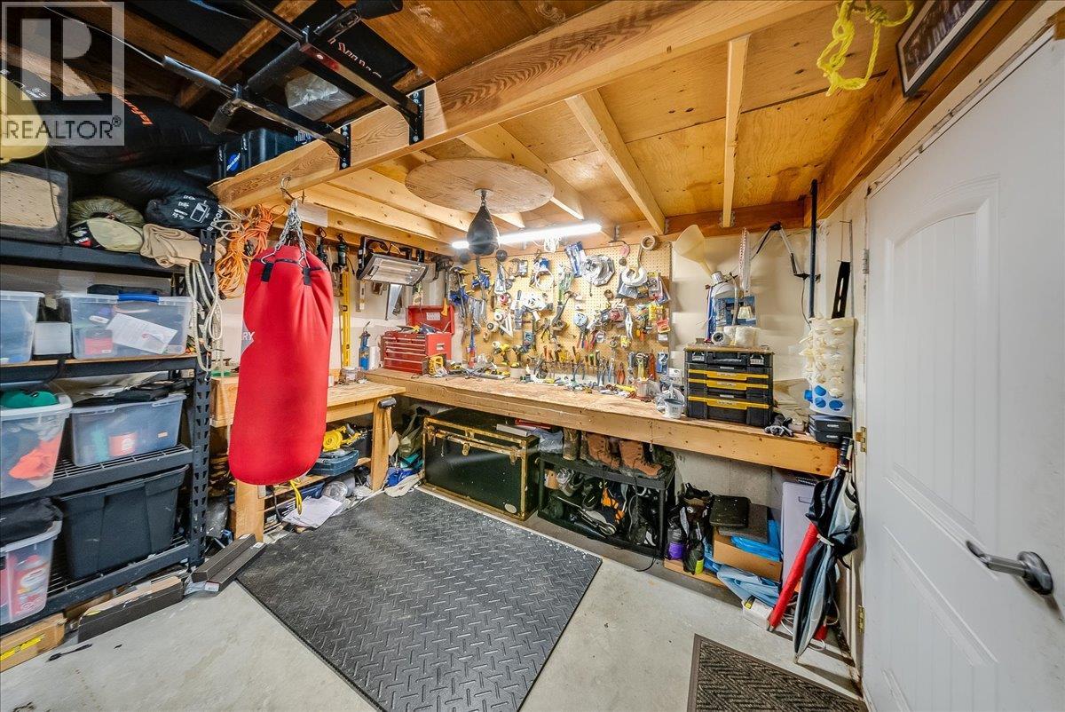 130 Cambridge Road, Warfield, British Columbia  V1R 2J1 - Photo 49 - 10404856