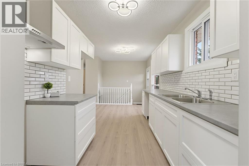 36 Amelia Street, Paris, Ontario  N3L 3V5 - Photo 6 - 40875153