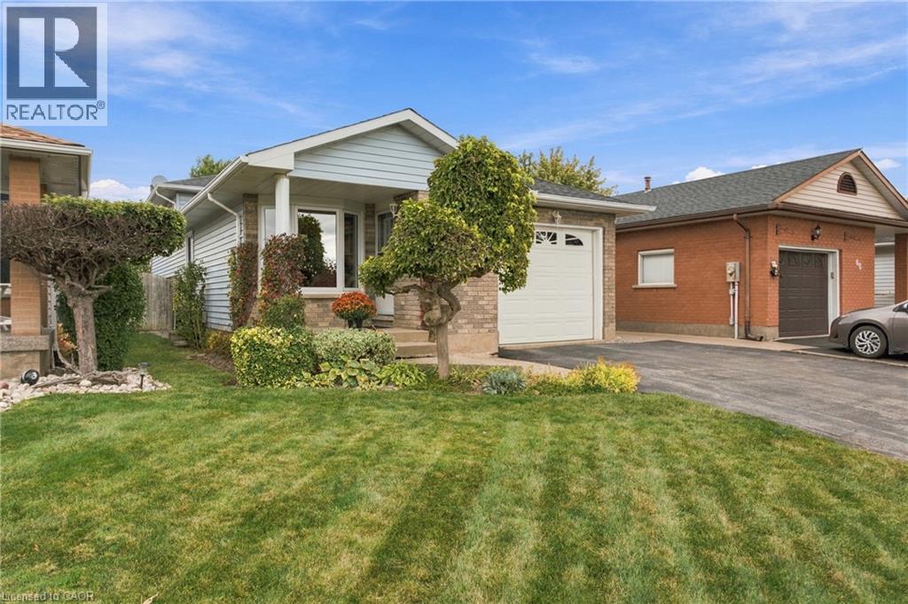 63 NORTHRIDGE Drive, Smithville, Ontario