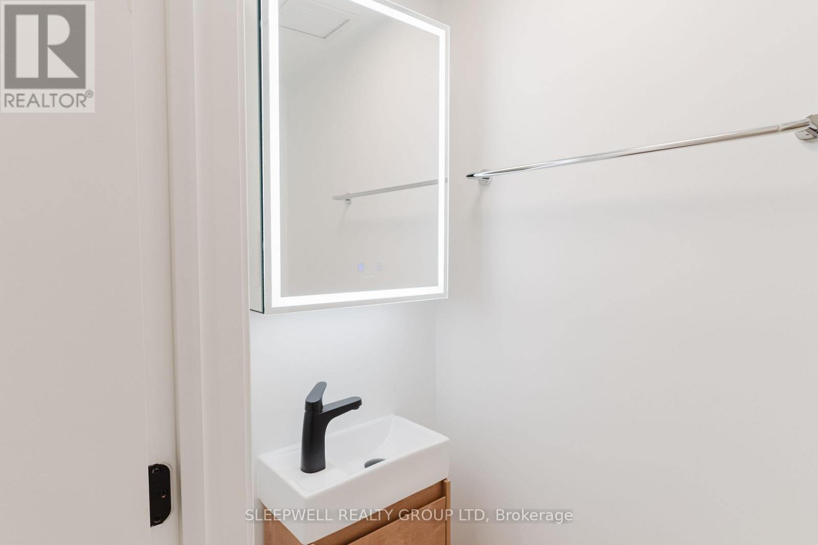 8 - 845 Champlain Street, Ottawa, Ontario  K1C 1K3 - Photo 8 - X14130780