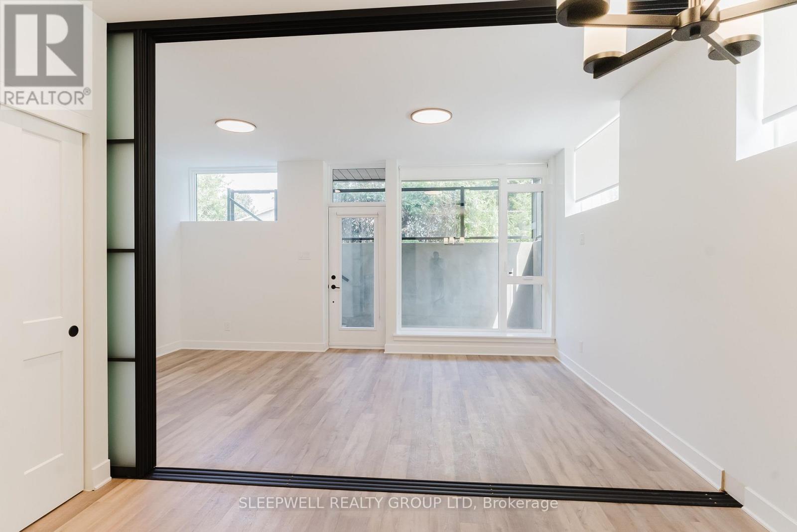 1 - 845 Champlain Street, Ottawa, Ontario  K1C 1K3 - Photo 17 - X14130782