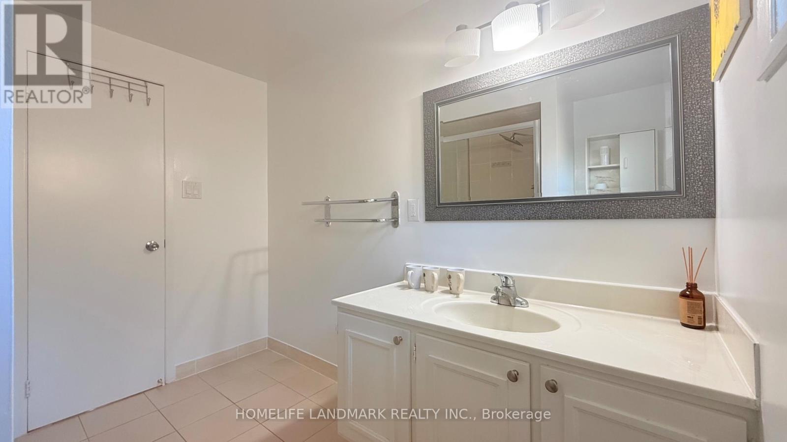 1 Alexmuir Boulevard, Toronto, Ontario  M1V 1J2 - Photo 19 - E14130874