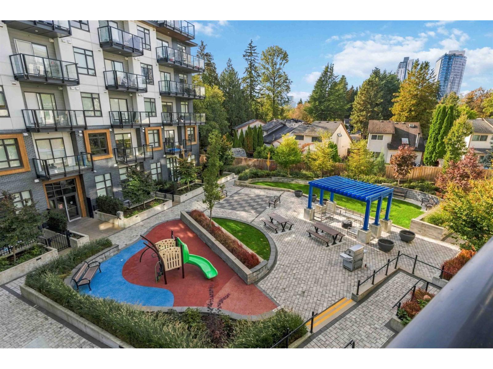 321 13968 LAUREL DRIVE, Surrey, British Columbia