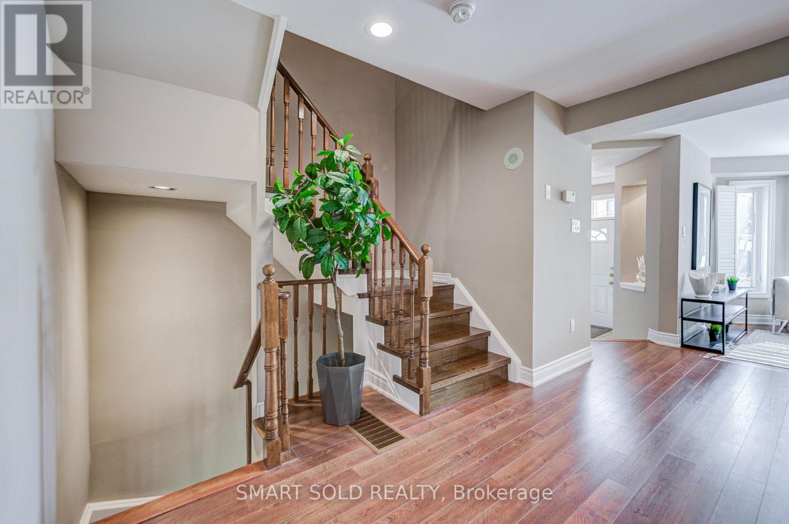 184 - 18 Clark Avenue W, Vaughan (Crestwood-Springfarm-Yorkhill), Ontario  L4J 8H1 - Photo 13 - N14130892