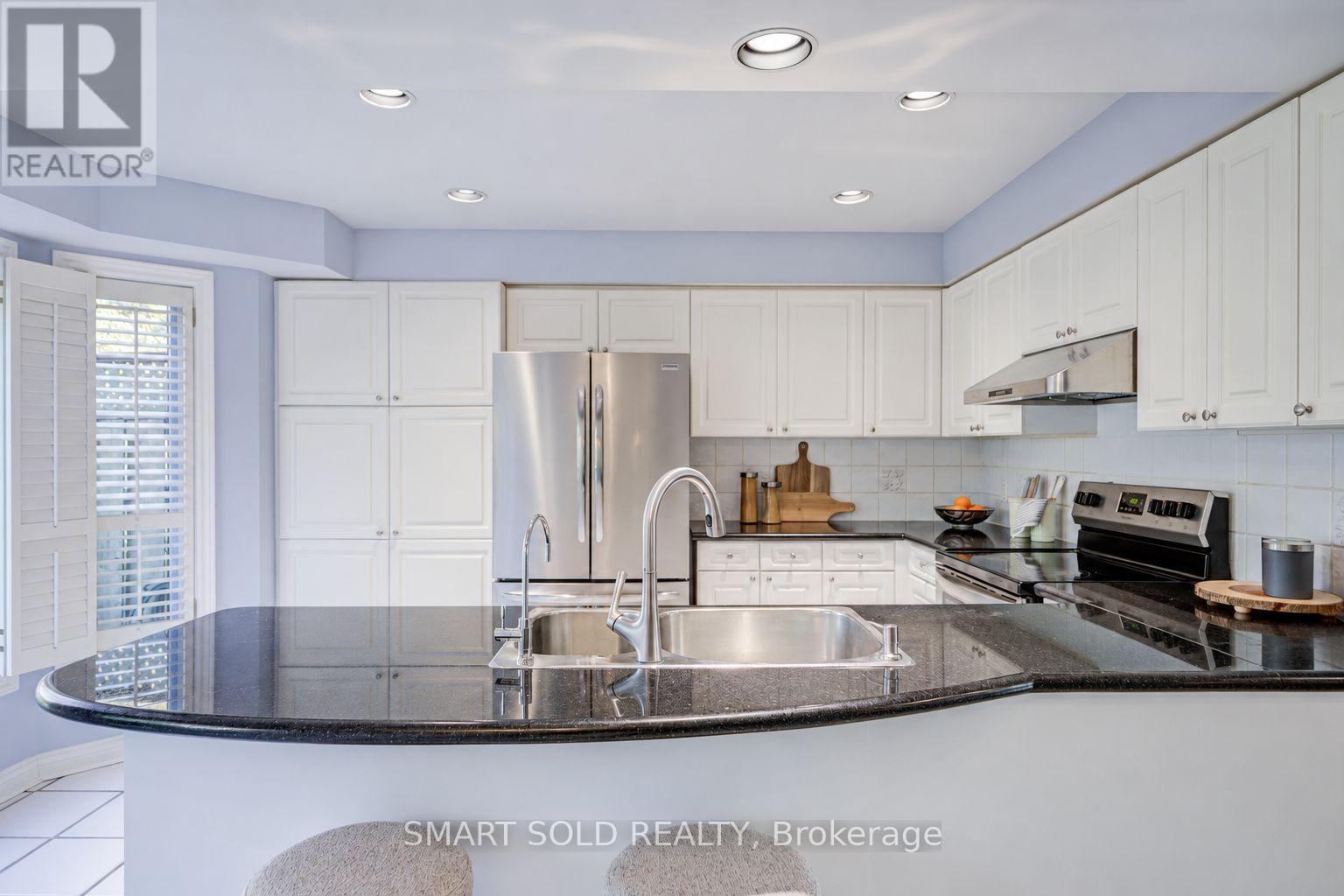 184 - 18 Clark Avenue W, Vaughan (Crestwood-Springfarm-Yorkhill), Ontario  L4J 8H1 - Photo 16 - N14130892