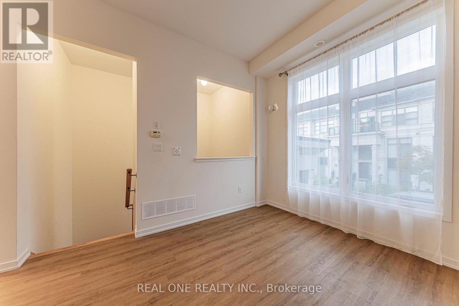 22 Andalusia Lane, Markham, Ontario  L6E 0V3 - Photo 7 - N14130906