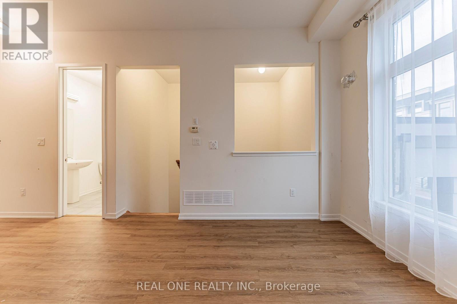 22 Andalusia Lane, Markham, Ontario  L6E 0V3 - Photo 8 - N14130906