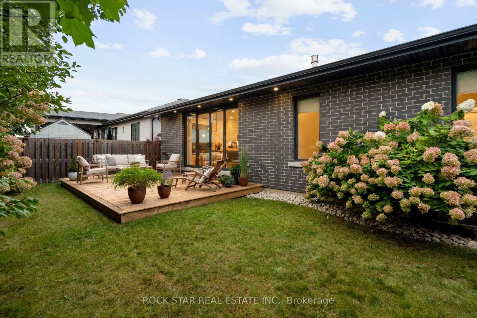 116 Lametti Drive, Pelham (Fonthill), Ontario  L3E 0A3 - Photo 42 - X14130908