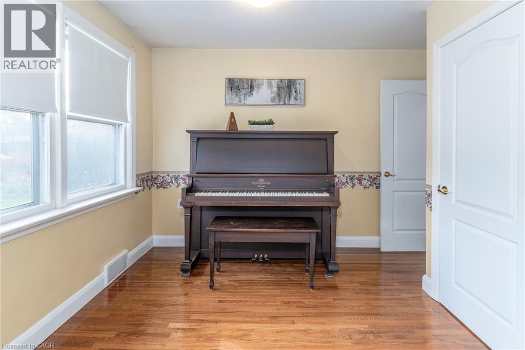 2455 Rebecca Street, Oakville, Ontario  L6L 2B1 - Photo 8 - 40874427