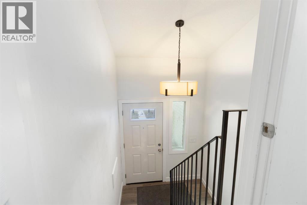 5711 24 Avenue NE, Calgary, Alberta  T1Y 4R1 - Photo 16 - A2354955