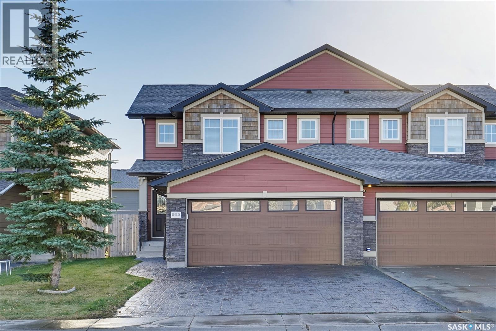 523 East Hampton BOULEVARD, Saskatoon, Saskatchewan