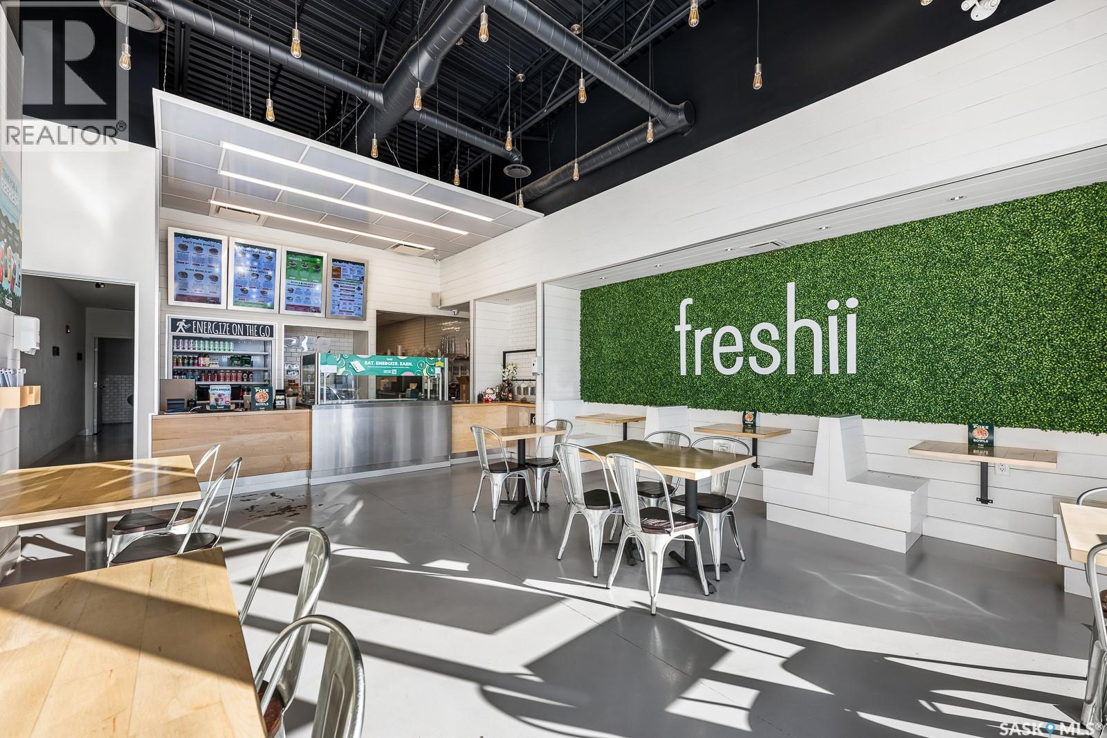 G3 2065 Prince Of Wales Drive, Regina, Saskatchewan  S4V 3A6 - Photo 4 - SK052194