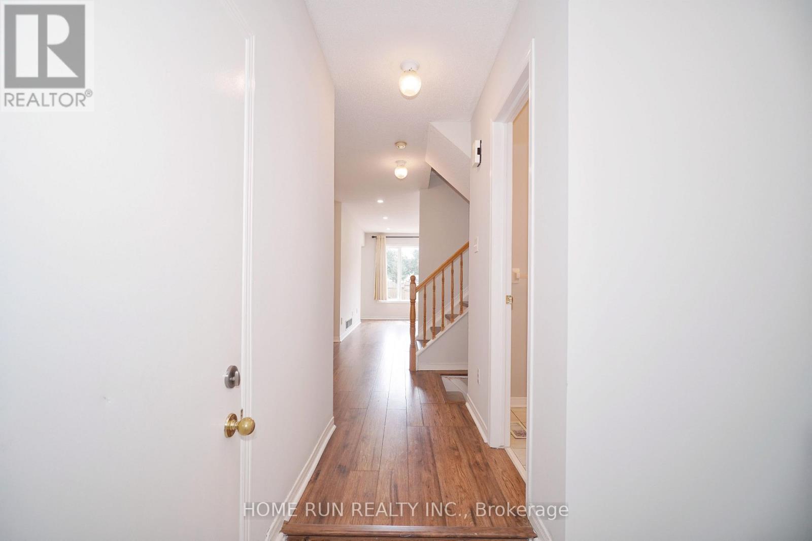 44 Banchory Crescent, Ottawa, Ontario  K2K 2V2 - Photo 2 - X14130956