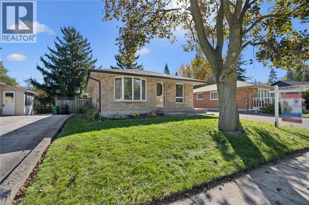 11 Caledon Court, Cambridge, Ontario  N1S 3W3 - Photo 3 - 40871262