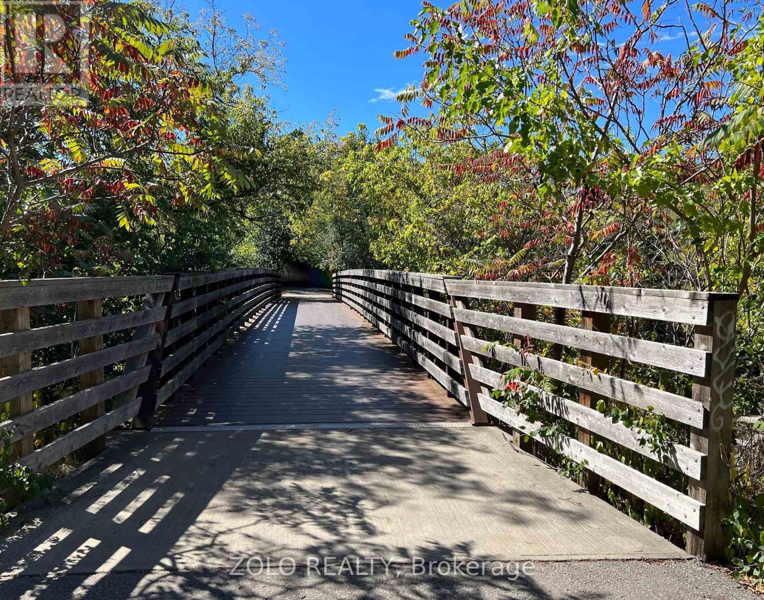 36 Marthclare Avenue, Toronto (Parkwoods-Donalda), Ontario  M3A 1E2 - Photo 17 - C14131188