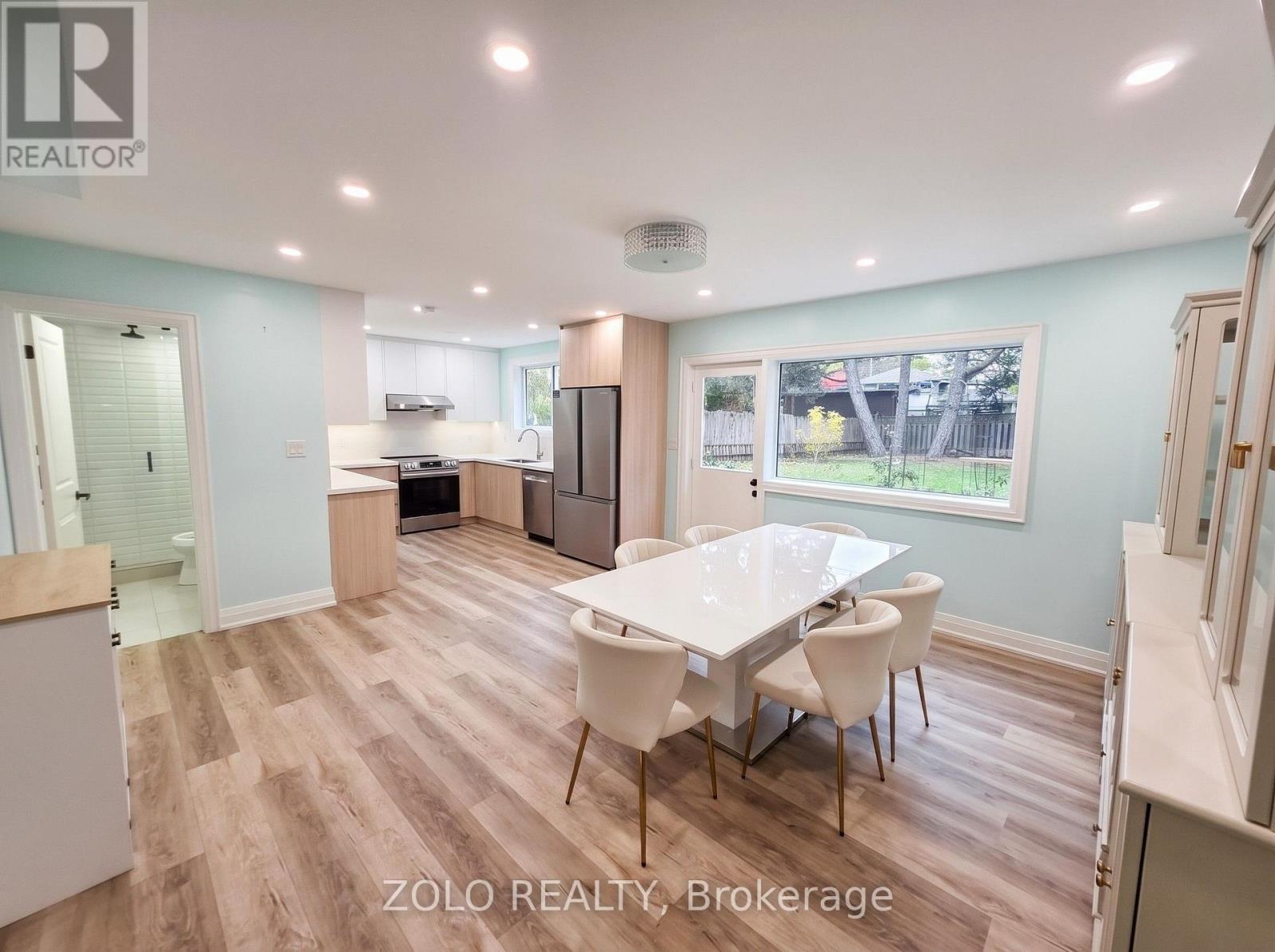 36 Marthclare Avenue, Toronto (Parkwoods-Donalda), Ontario  M3A 1E2 - Photo 7 - C14131188