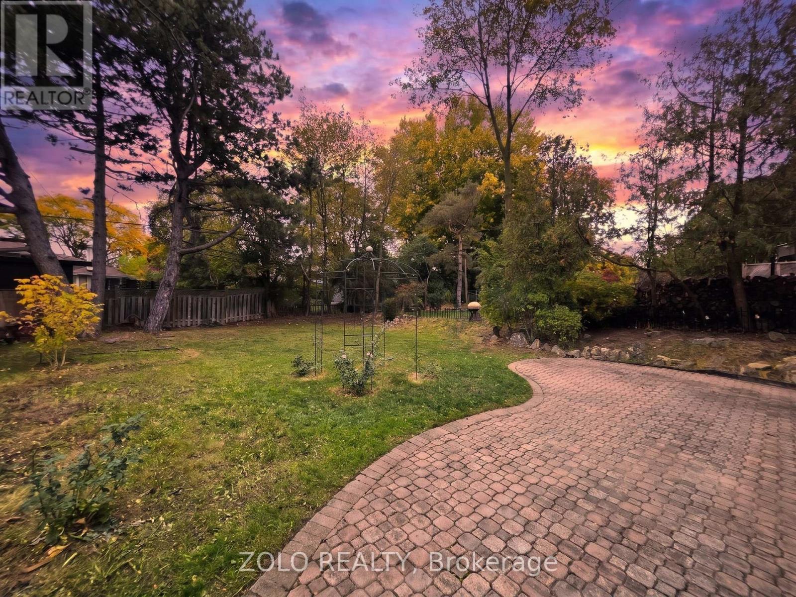 36 Marthclare Avenue, Toronto (Parkwoods-Donalda), Ontario  M3A 1E2 - Photo 8 - C14131188