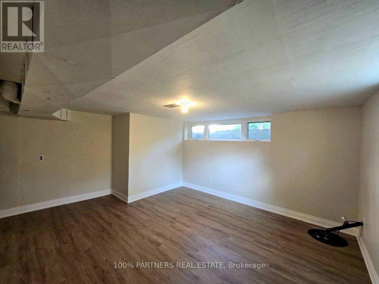 Lower - 77 Riverside Boulevard, Vaughan, Ontario  L4J 1J1 - Photo 11 - N14126972