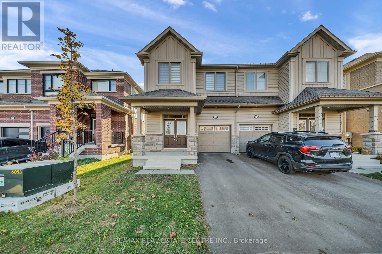 214 Elliot Avenue W, Centre Wellington (Fergus), Ontario  N1M 2W3 - Photo 2 - X14131124