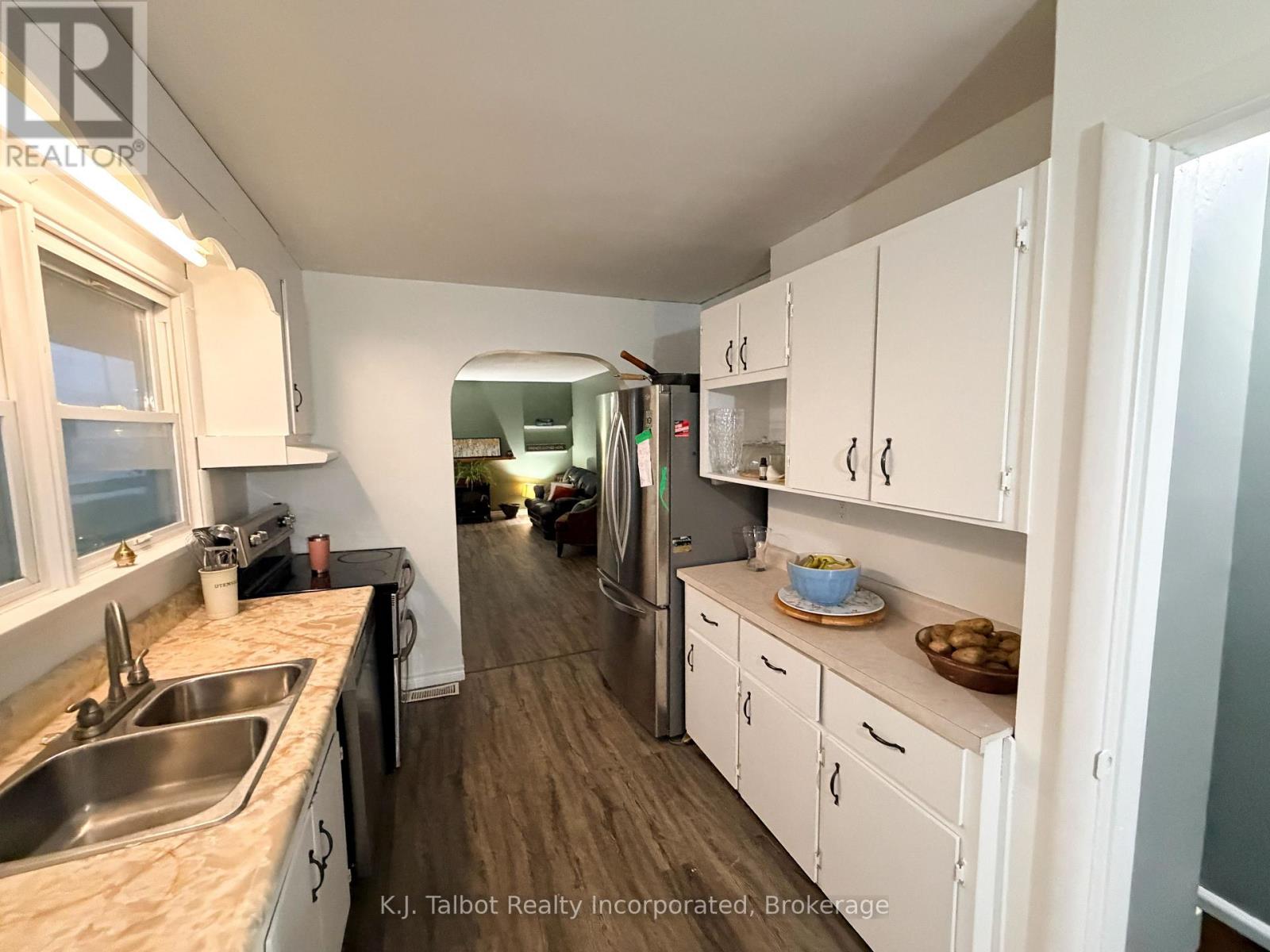 162 Anglesea Street, Goderich, Ontario  N7A 1V4 - Photo 5 - X13775012