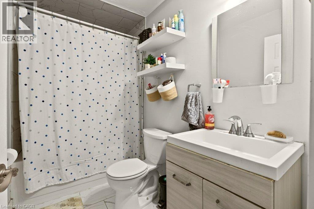 42 Sherman Avenue S Unit# Main, Hamilton, Ontario  L8M 2P4 - Photo 21 - 40875025
