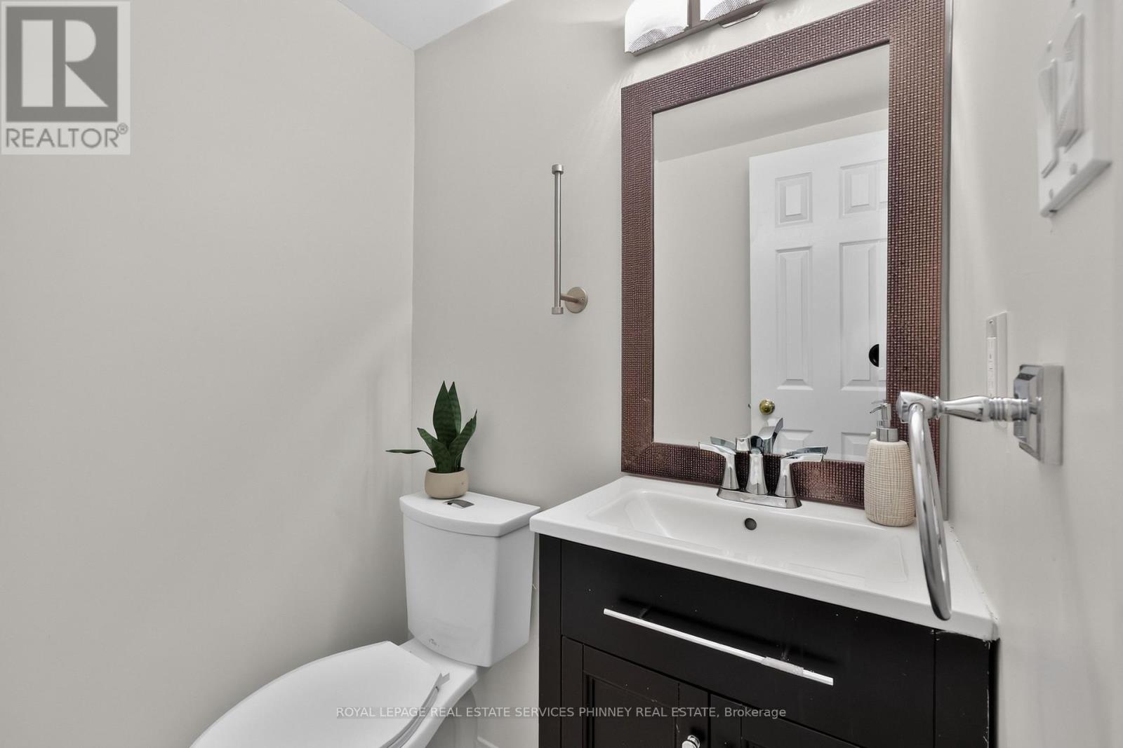 93 - 1725 The Chase, Mississauga, Ontario  L5M 4N3 - Photo 5 - W14098748