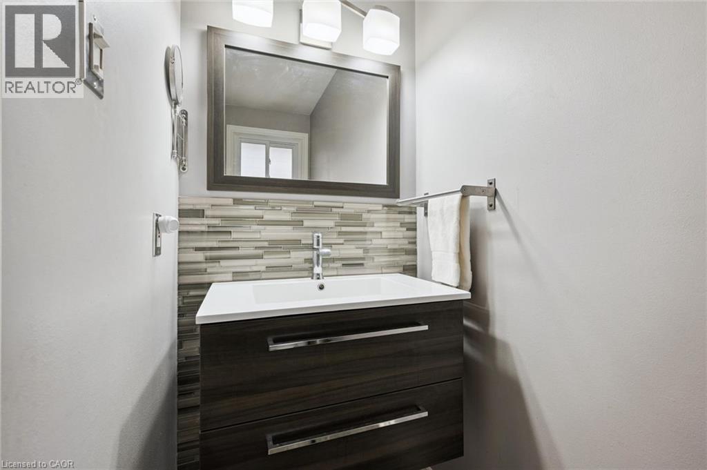 280 Braemore Avenue, Waterloo, Ontario  N2K 1T6 - Photo 17 - 40875045