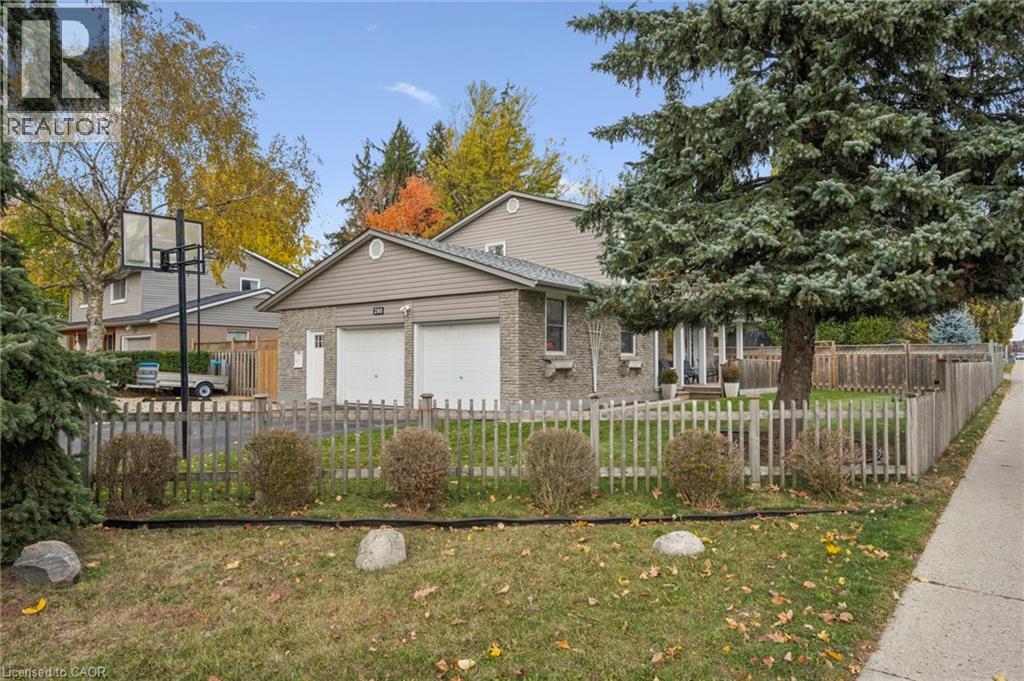 280 Braemore Avenue, Waterloo, Ontario  N2K 1T6 - Photo 4 - 40875045