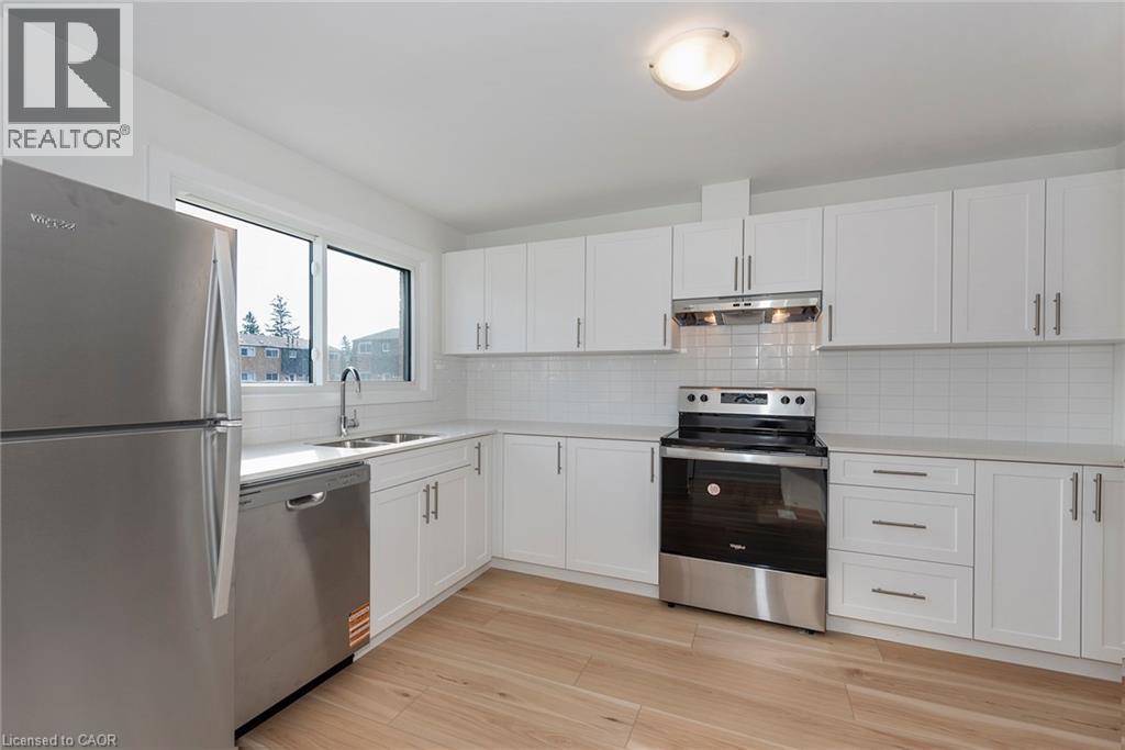 20 Anna Capri Drive Unit# 4, Hamilton, Ontario  L8W 1M6 - Photo 6 - 40874777