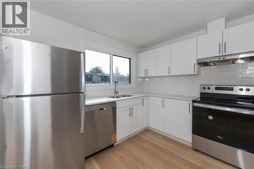 20 Anna Capri Drive Unit# 4, Hamilton, Ontario  L8W 1M6 - Photo 8 - 40874777