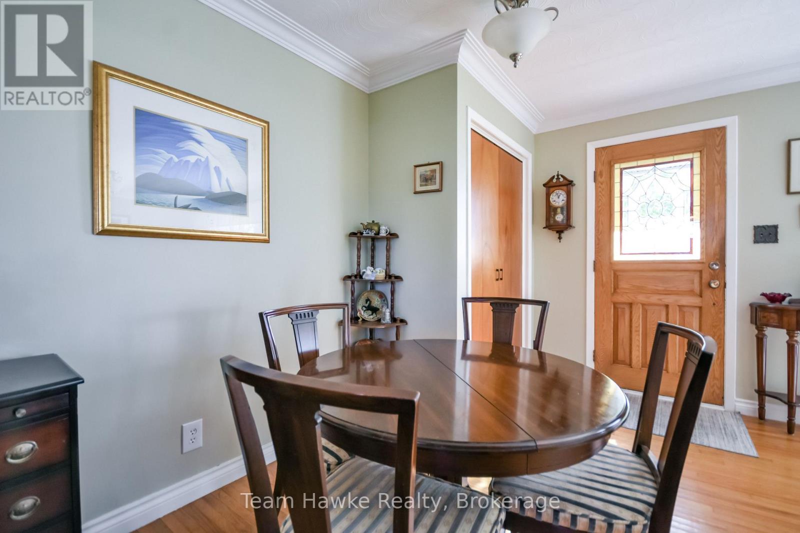 71 Edward Street, Penetanguishene, Ontario  L9M 1J8 - Photo 7 - S13873314
